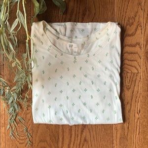 GAP Cactus 🌵 T Shirt Favorite